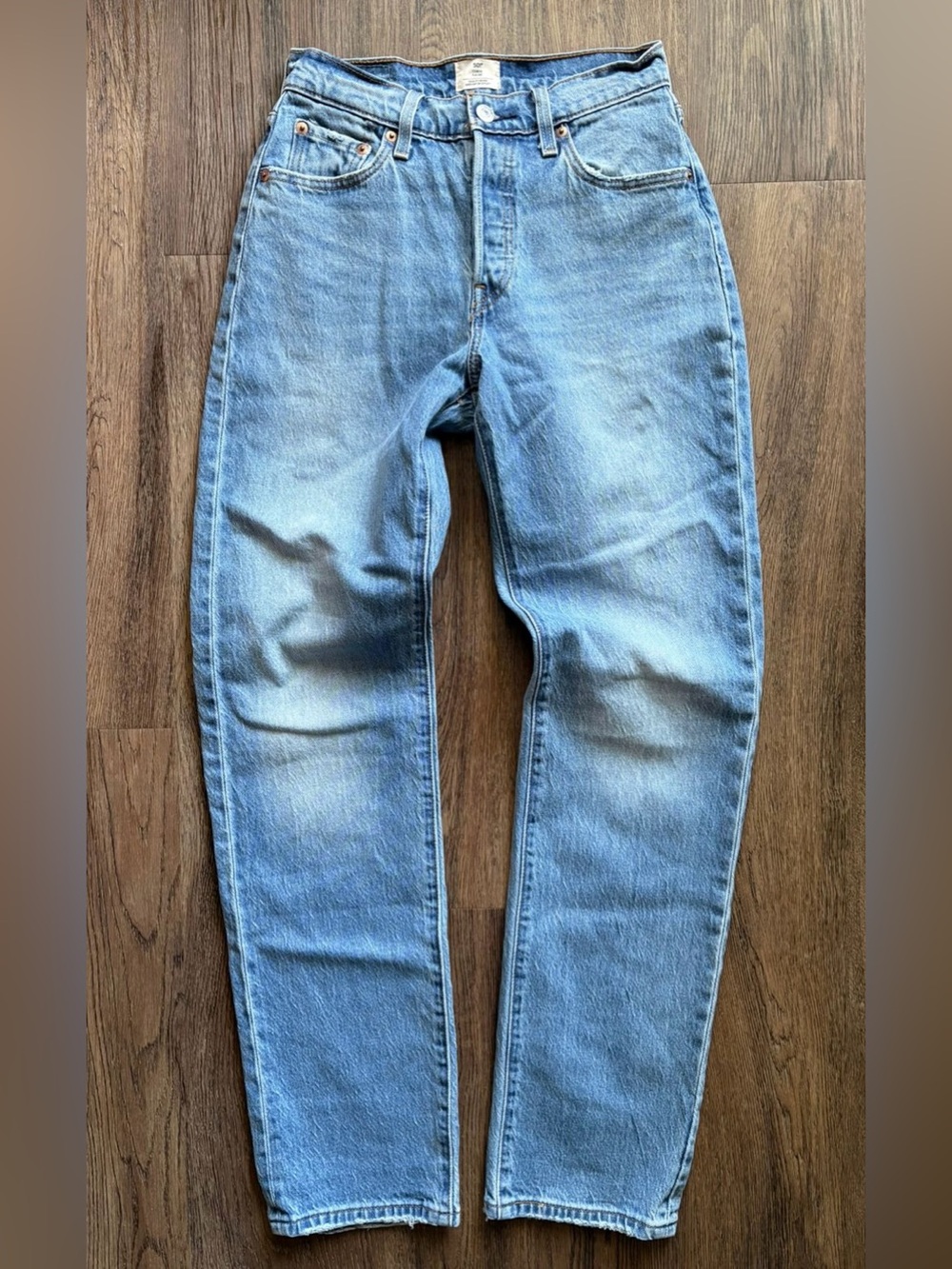 Levi’s 501 Women’s Jeans W26 L32 Light Wash